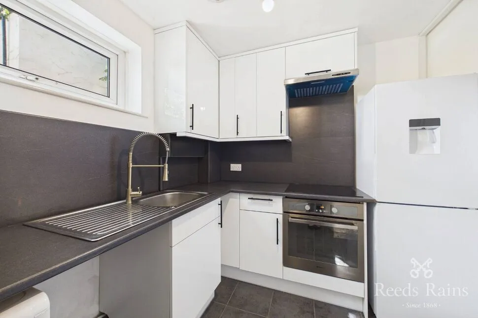 Clarendon Road, Eccles, Greater Manchester, M30, photo 5
