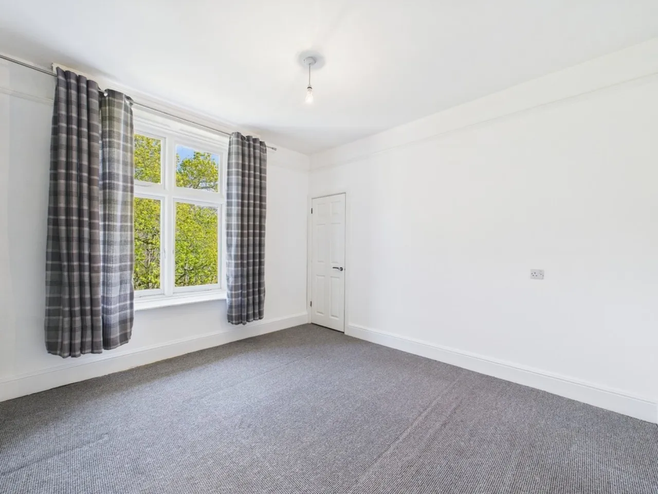 Tewkesbury Close, Ham, photo 5