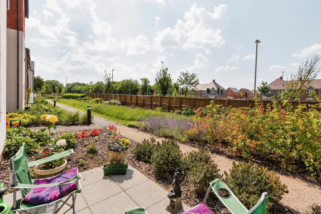 Shortwood Copse Lane, Basingstoke, RG23, photo 8