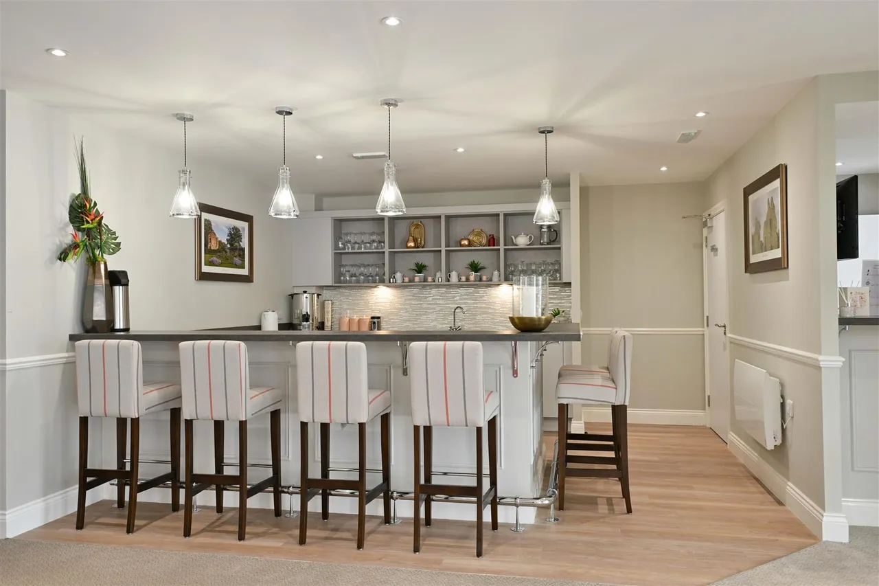 London Road, Basingstoke, RG21, photo 8