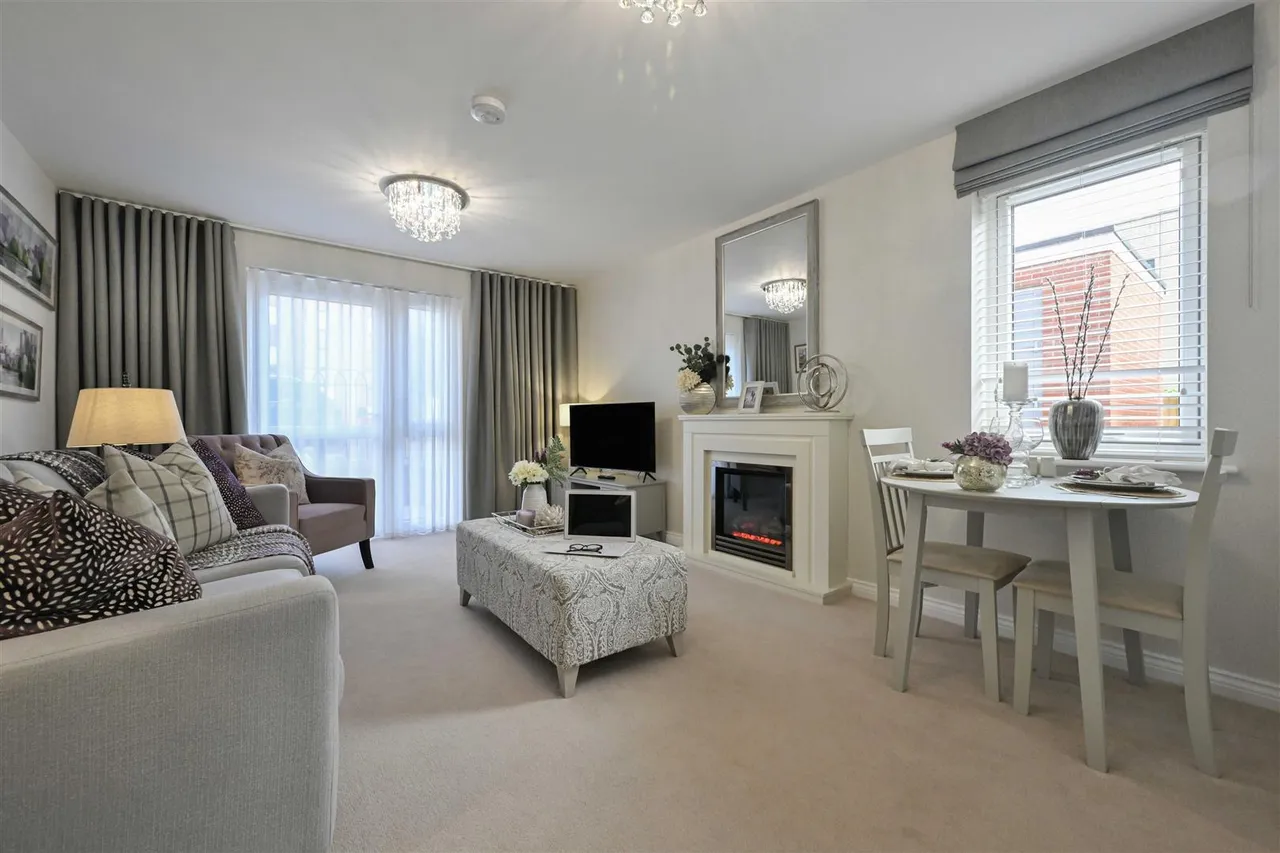 London Road, Basingstoke, RG21, photo 3