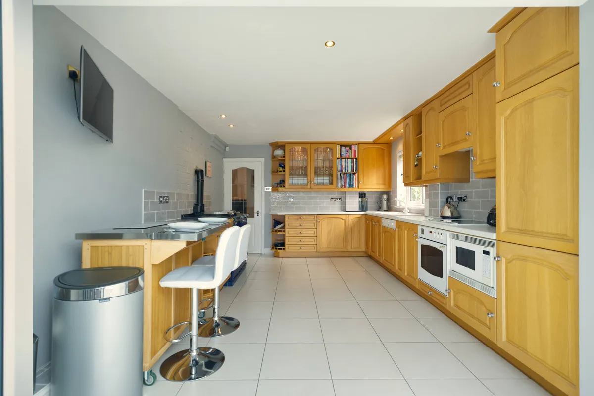Pulborough, RH20 2QZ, photo 12