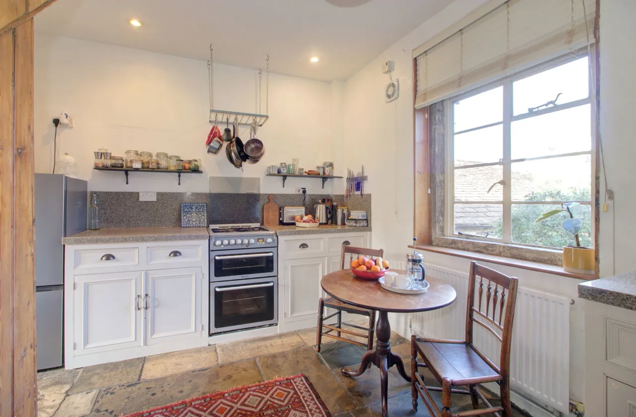 St. Mary Street, Chippenham, SN15, photo 15