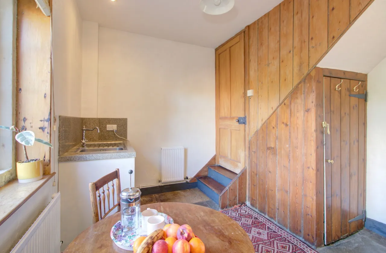 St. Mary Street, Chippenham, SN15, photo 5