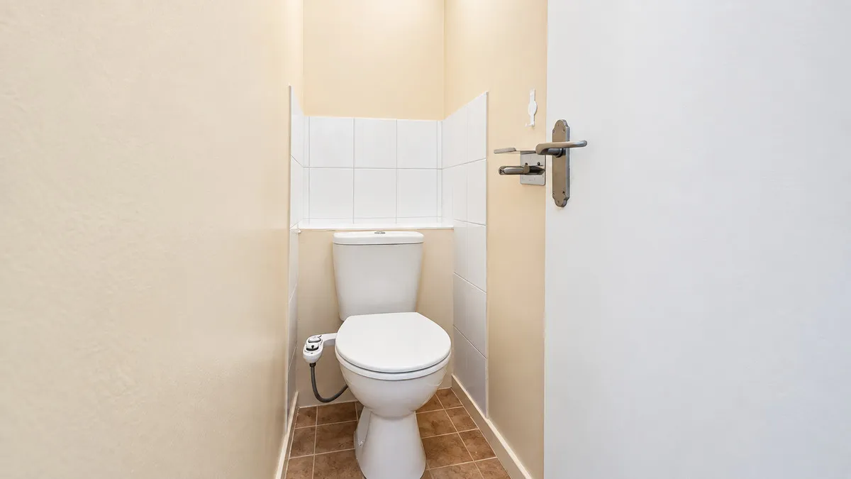 Brentwood Road, Romford, RM1, photo 14