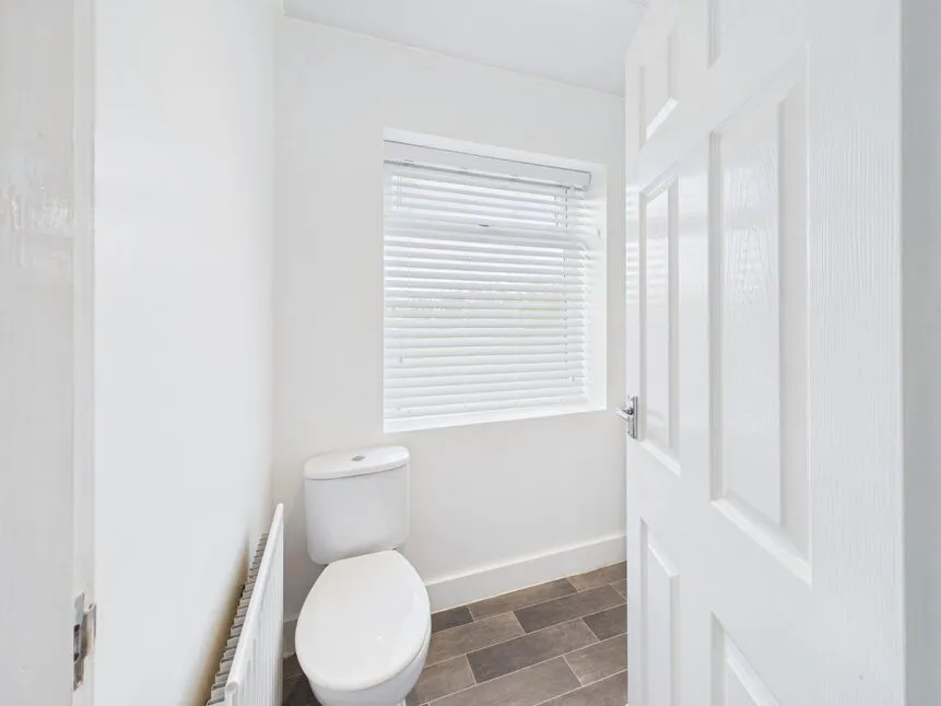 Tower Street, Dukinfield, SK16, photo 10