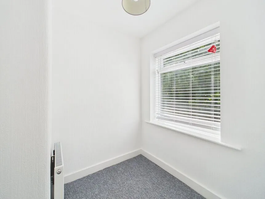 Tower Street, Dukinfield, SK16, photo 6