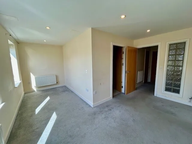 New Crane Street, CH1, photo 3
