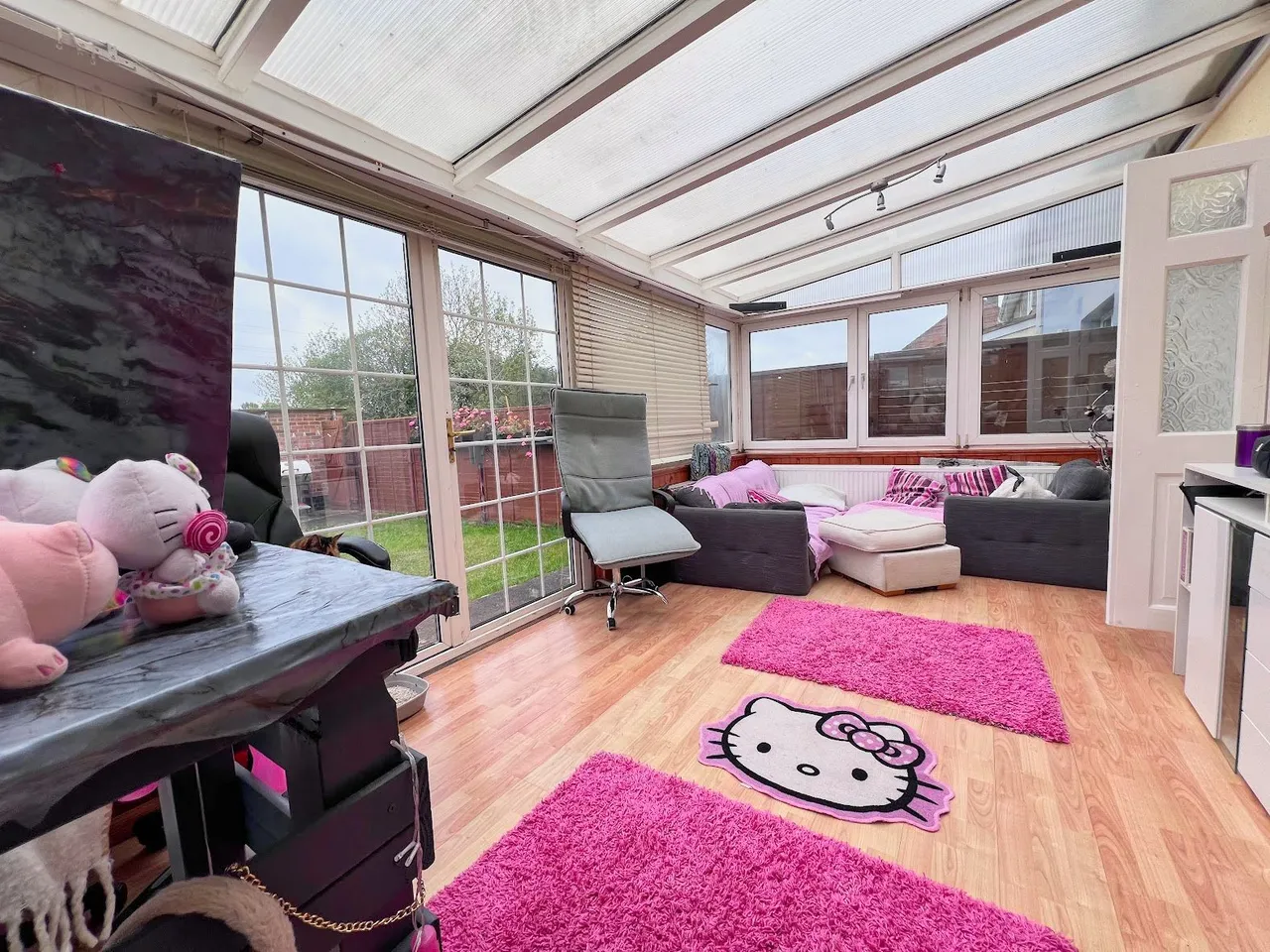 Taunton Avenue, Corby, NN18, photo 3