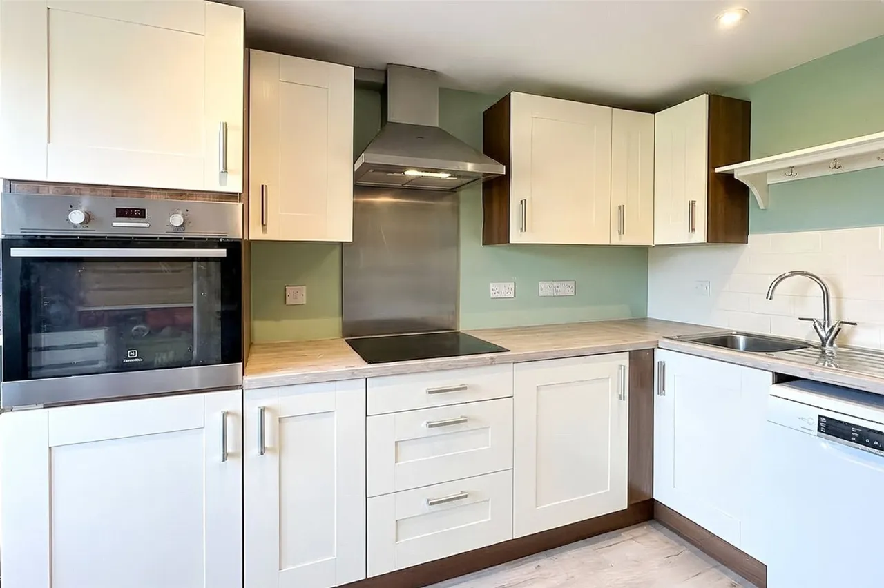 Rustington, Littlehampton, BN16, photo 4