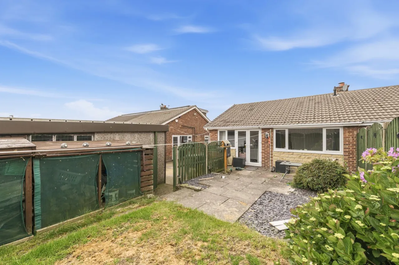 Coxley View, Netherton, photo 8