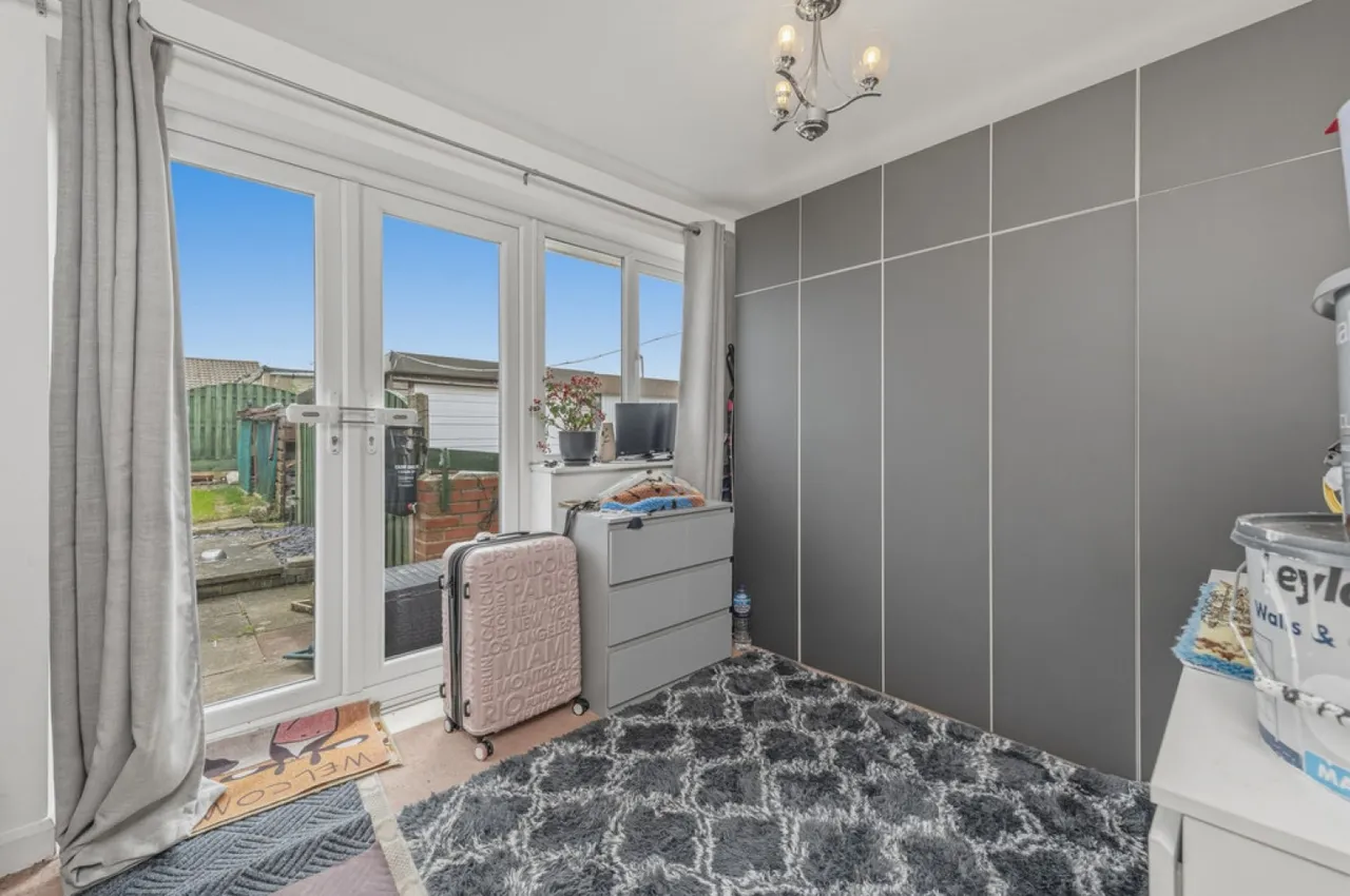 Coxley View, Netherton, photo 10