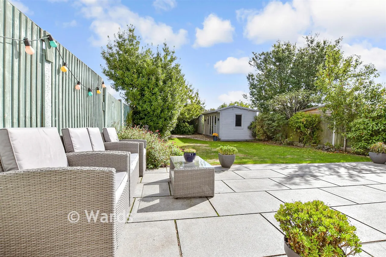 St. John's Road, Swalecliffe, CT5, photo 17