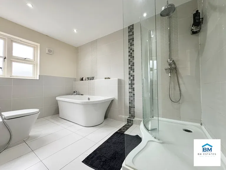 Uppingham Road, Leicester, LE5 6QB, photo 19