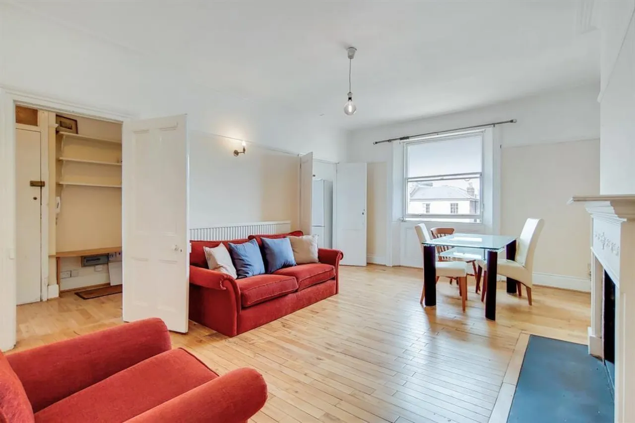 Camden Road, London, NW1, photo 5