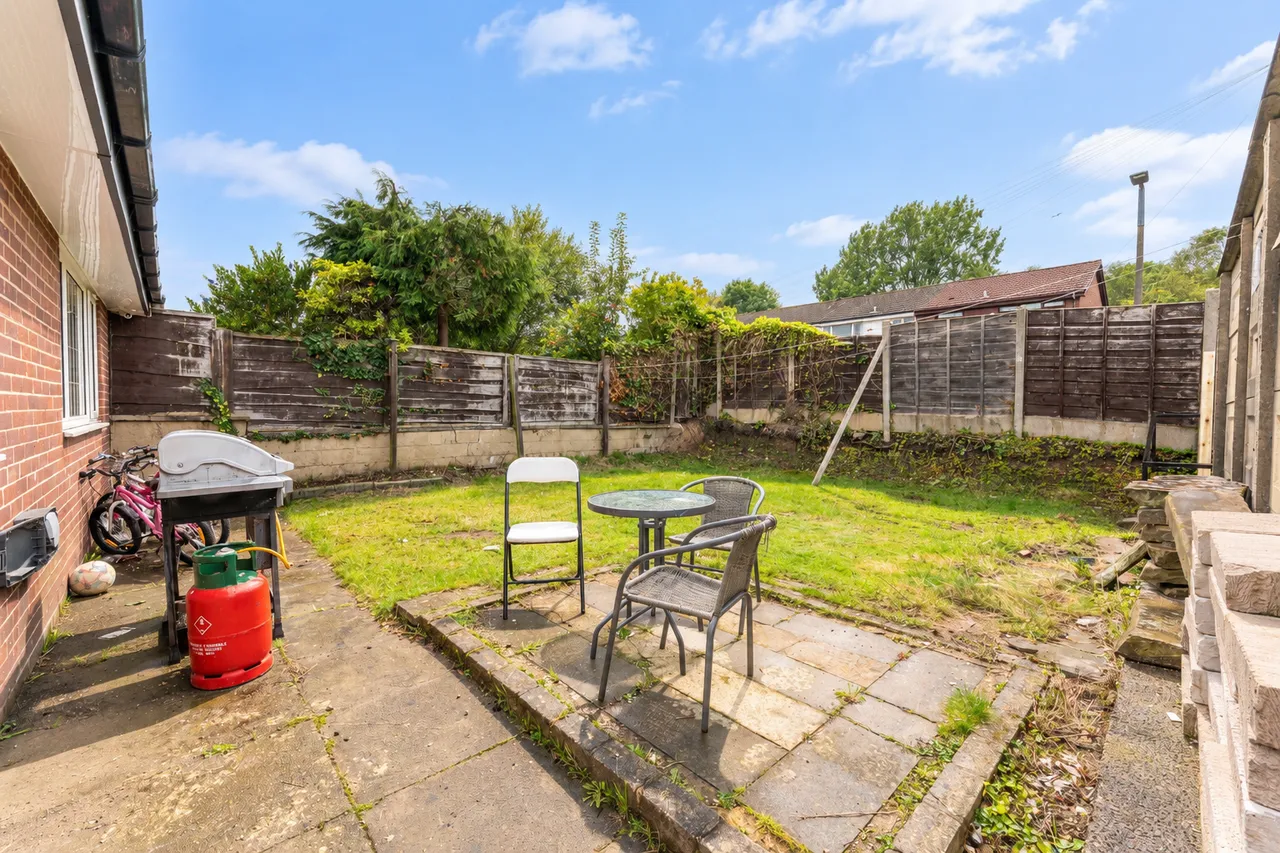 Lowton Street, Radcliffe, M26, photo 15