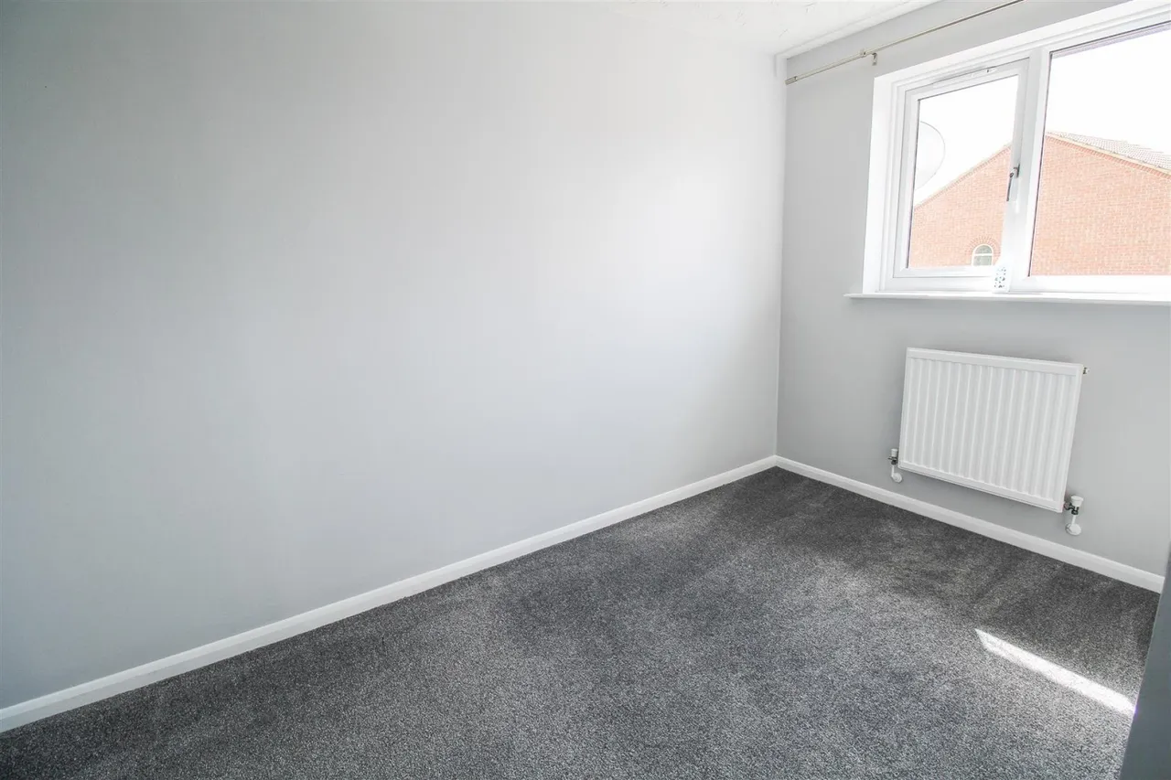 Coalport Close, Church Langley, CM17, photo 6