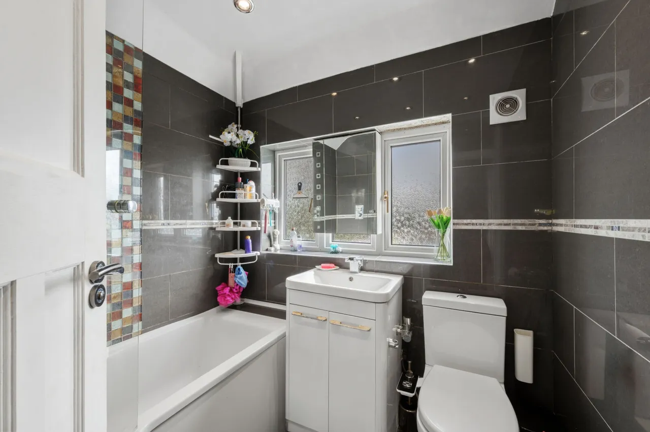 Dickerage Road, Kingston upon Thames, KT1, photo 15