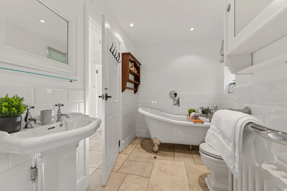 Flawforth Lane, Nottingham, NG11, photo 13