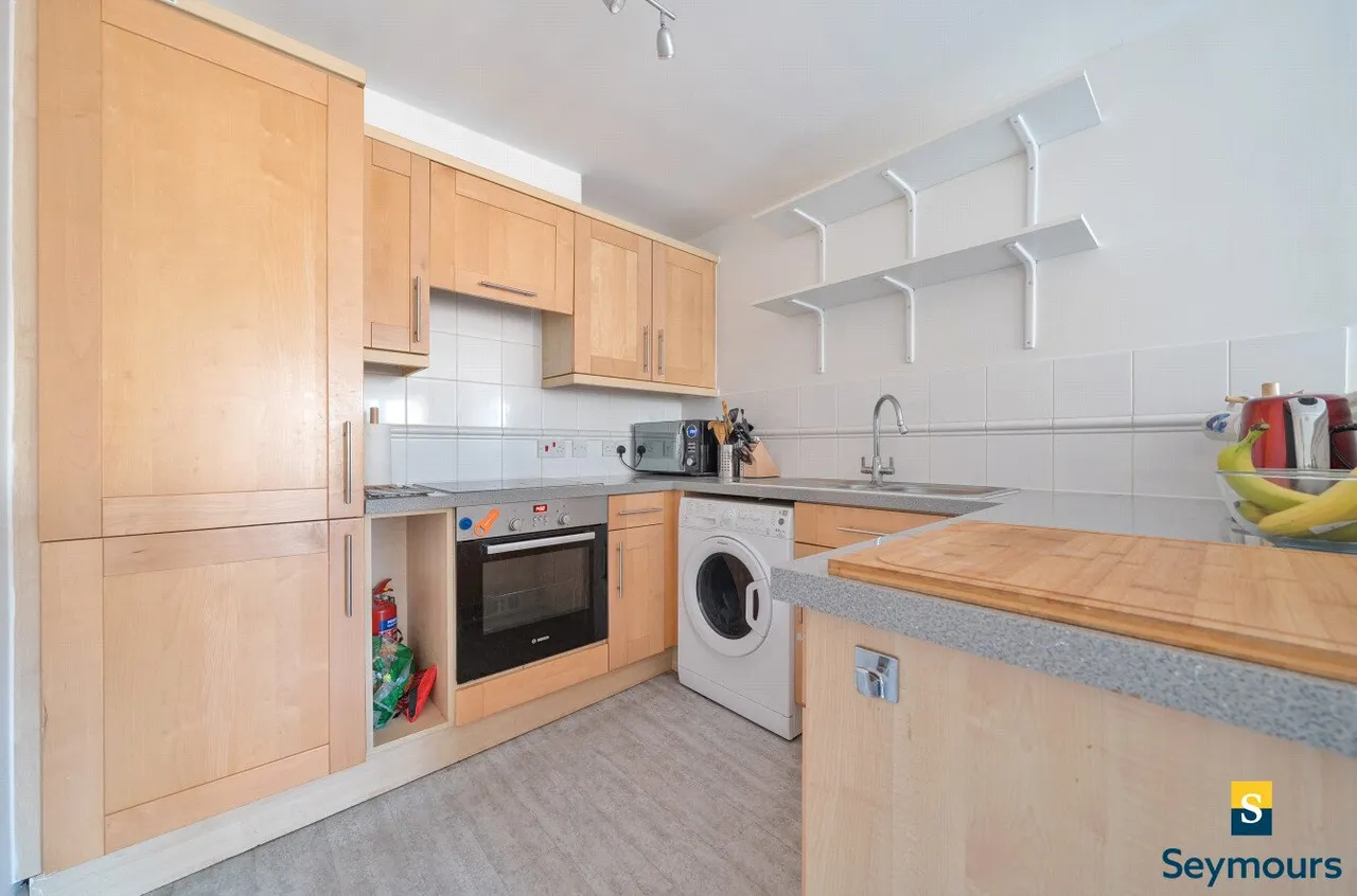 Faraday Road, Guildford, GU1, photo 3