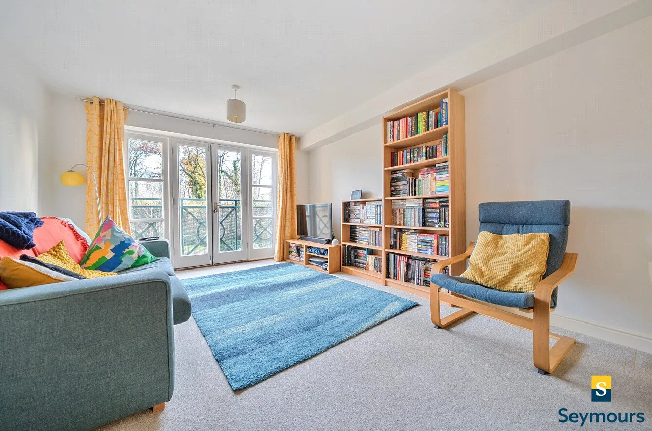 Faraday Road, Guildford, GU1, photo 2