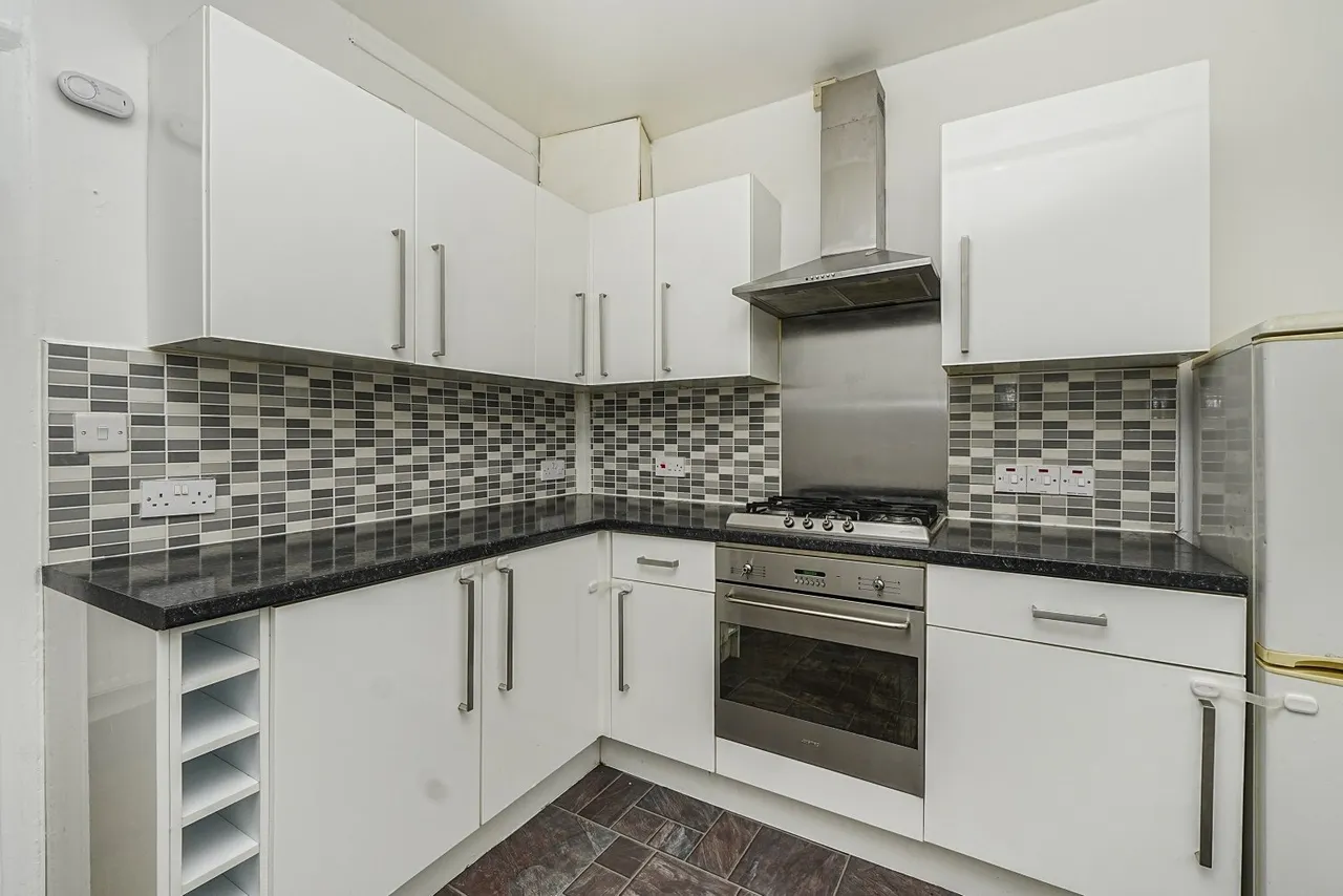 Chinbrook Road, London, SE12, photo 7