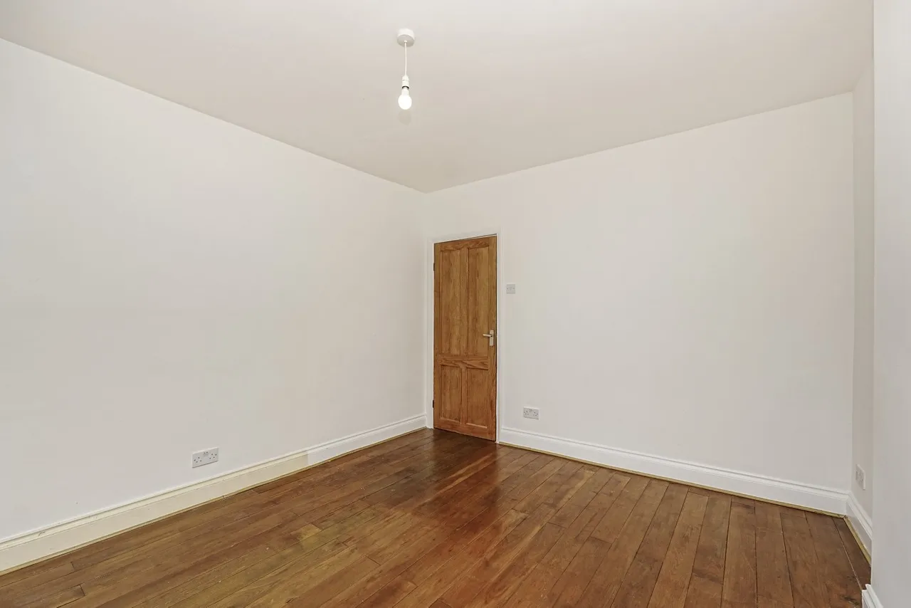 Chinbrook Road, London, SE12, photo 17