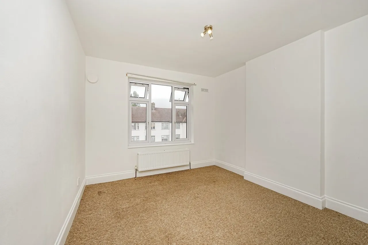 Chinbrook Road, London, SE12, photo 14