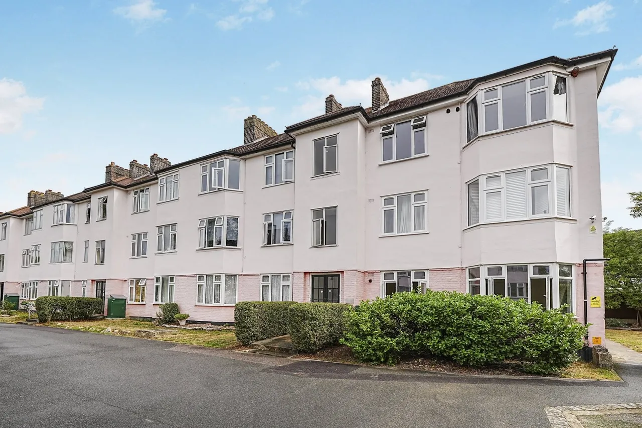 Chinbrook Road, London, SE12, photo 18
