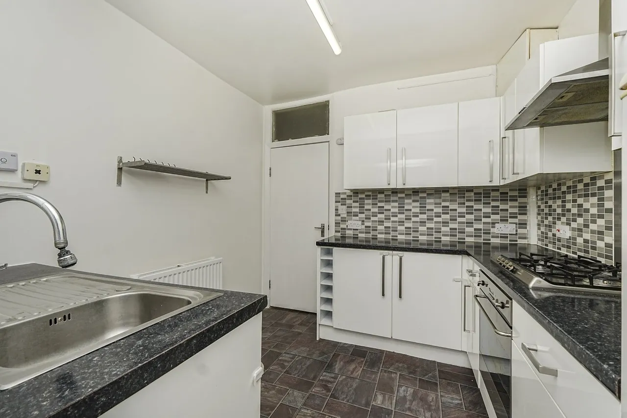 Chinbrook Road, London, SE12, photo 8