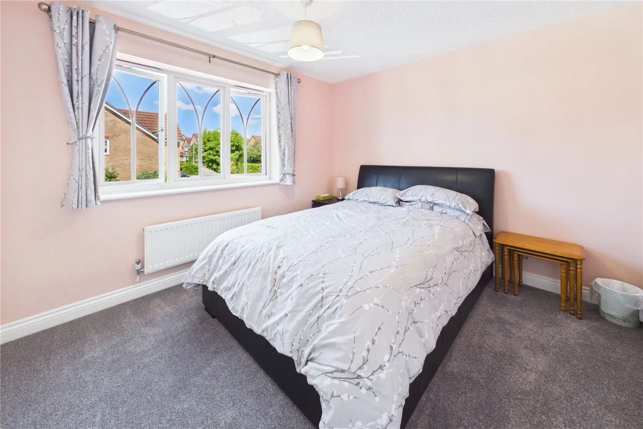 Buttercup Place, Thatcham, RG18, photo 14
