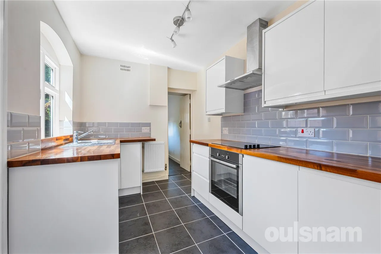 Hewell Road, Barnt Green, B45, photo 7