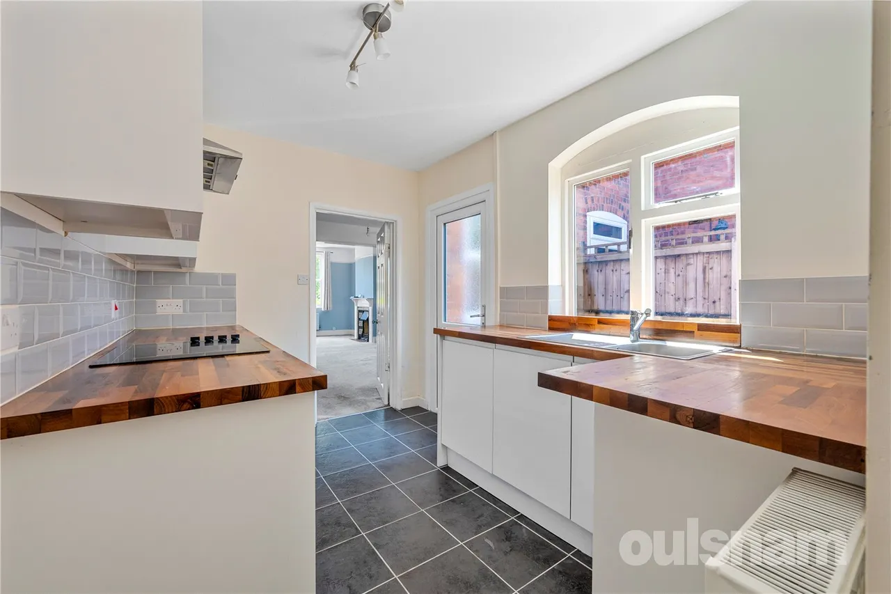 Hewell Road, Barnt Green, B45, photo 6