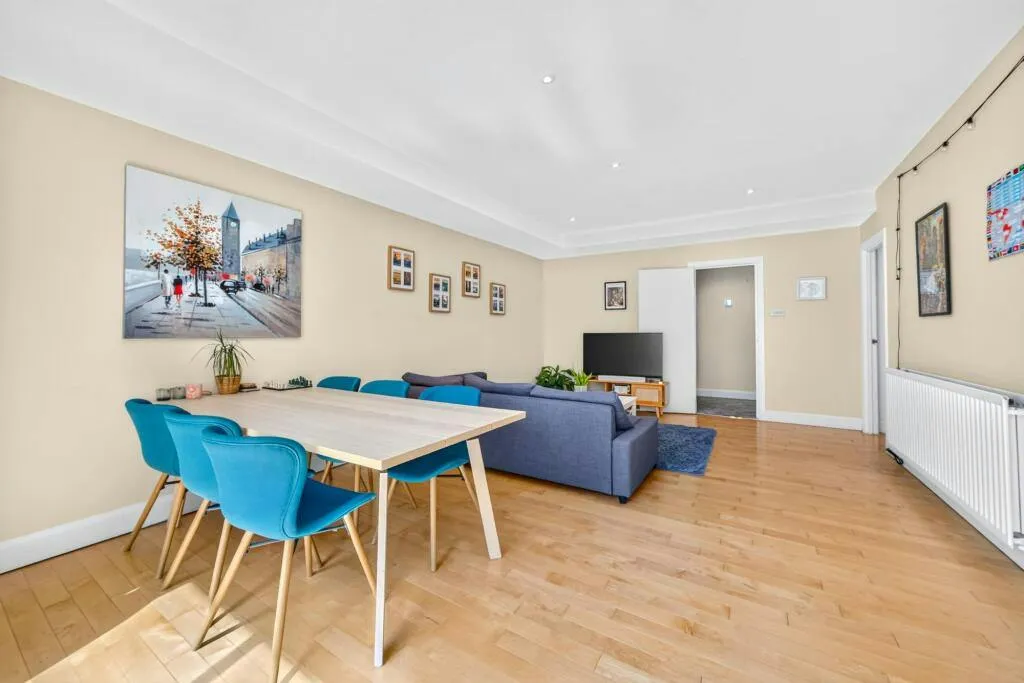 Bartholomew Close, London, EC1A, photo 6