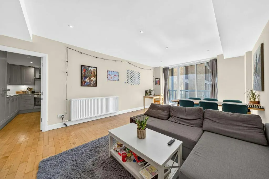 Bartholomew Close, London, EC1A, photo 9