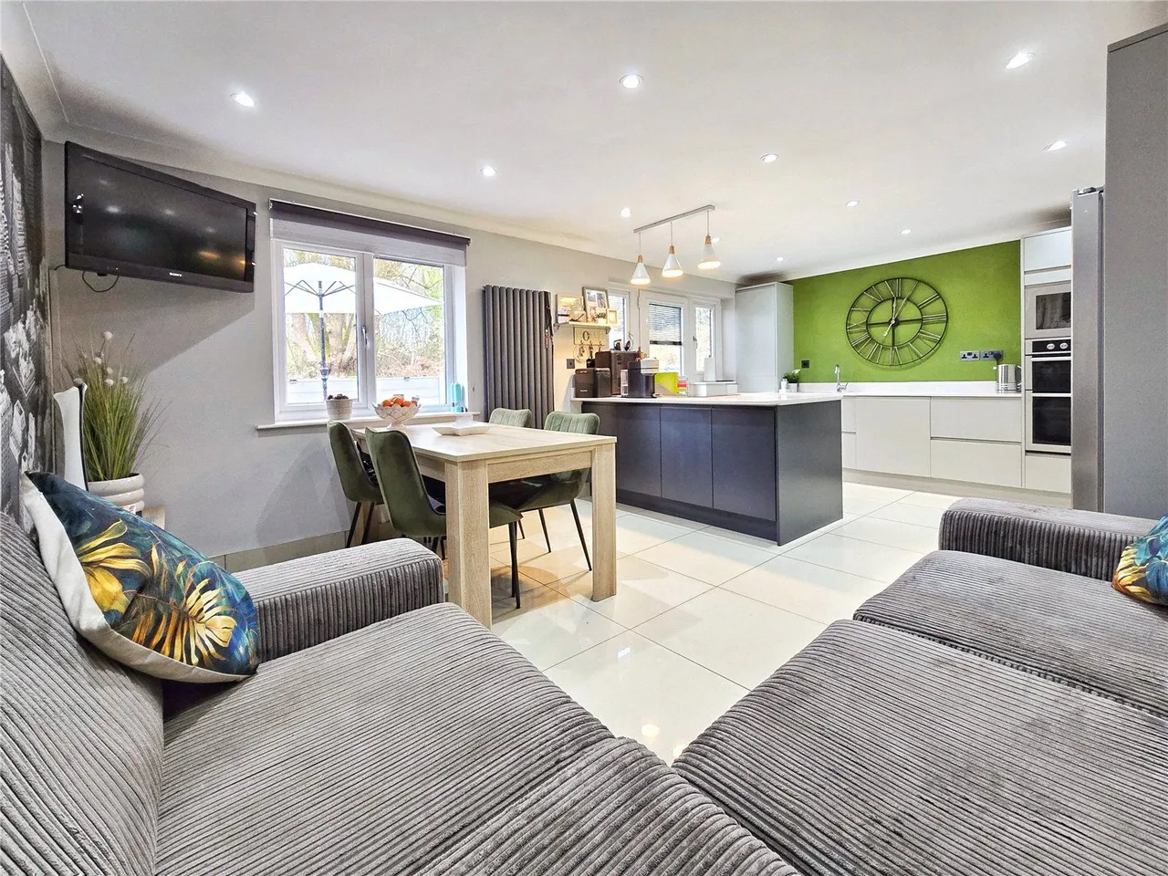 Broadley Street, Rawtenstall, BB4, photo 6