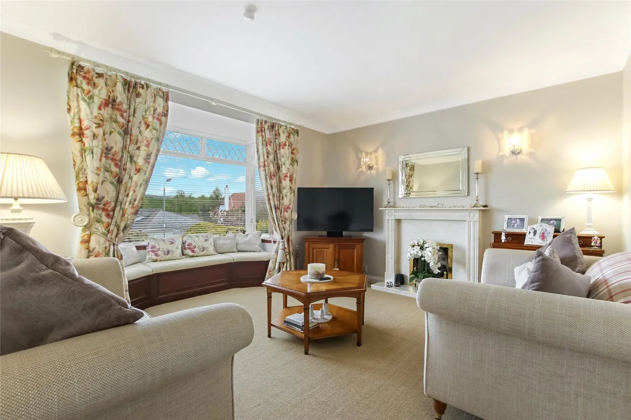 Lynn Drive, Milngavie, Glasgow, East Dunbartonshire, G62, photo 6
