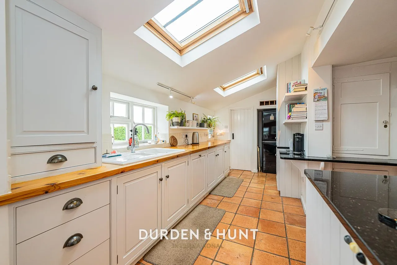 Ongar Road, Fyfield, CM5, photo 16