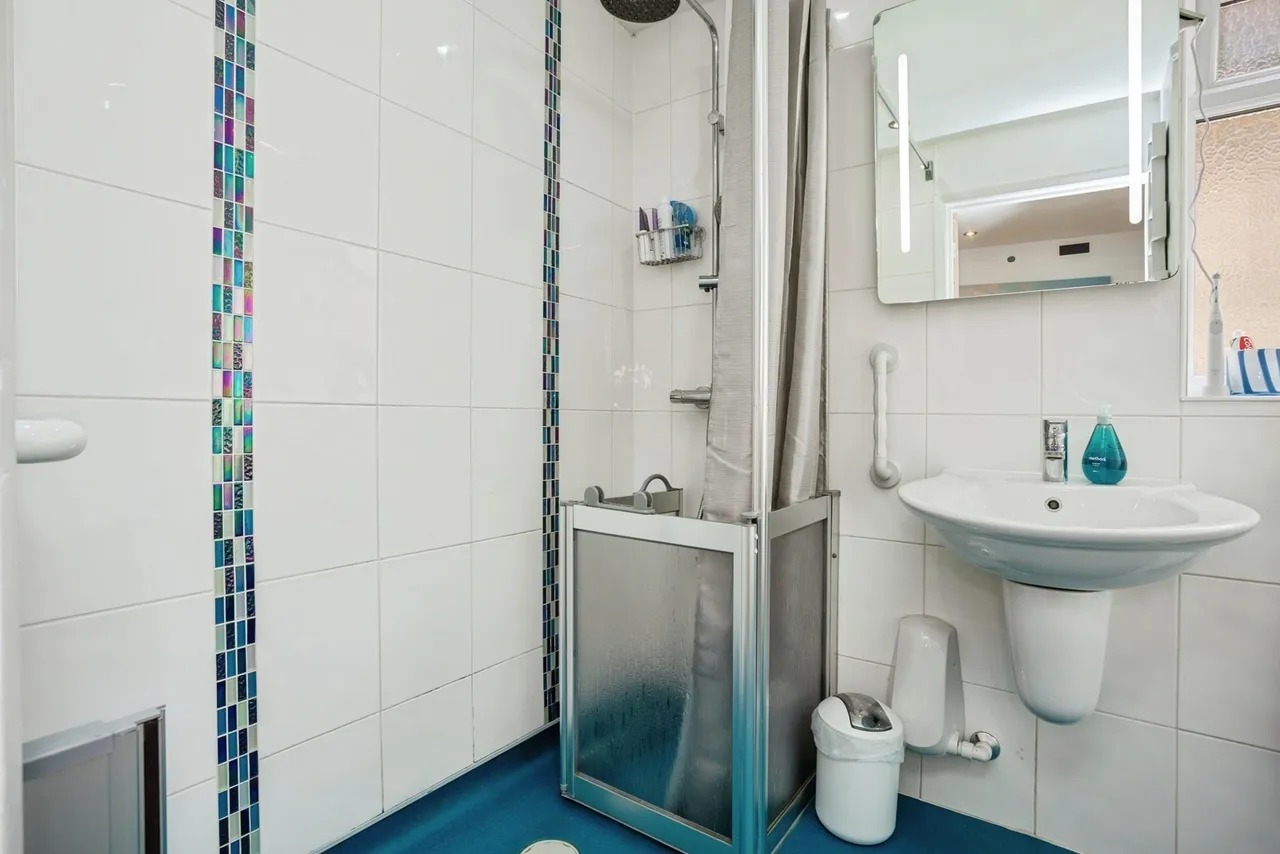 Sunnindale Drive, Tollerton, NG12, photo 18