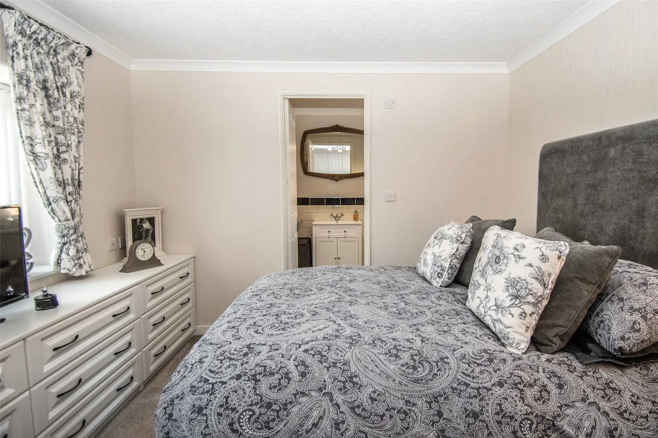Station Road, Salford Priors, Evesham, Warwickshire, WR11 8UP, photo 13