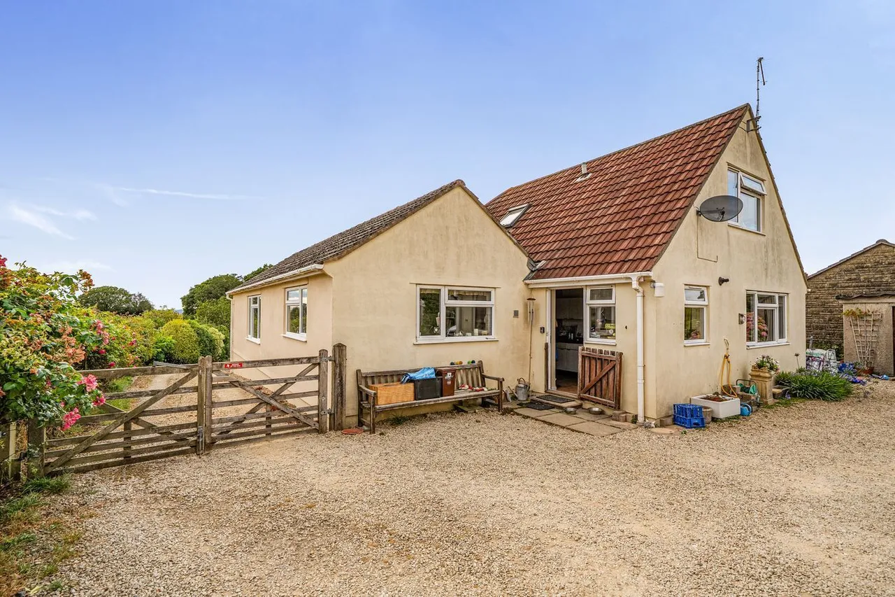 South Bank, Castle Cary, BA7, photo 4