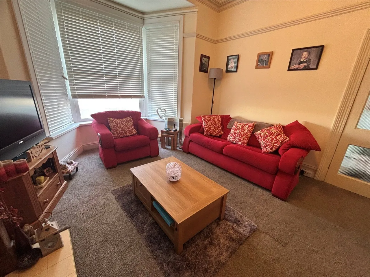Cardiff Road, Pwllheli, LL53, photo 6