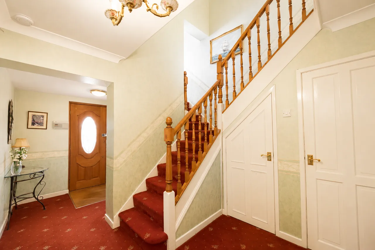 Fen Close, Shenfield, CM15, photo 7