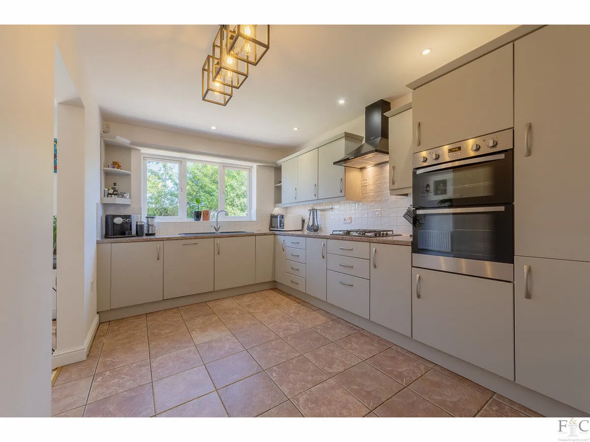 Broctone Drive, Broughton Astley, LE9, photo 12