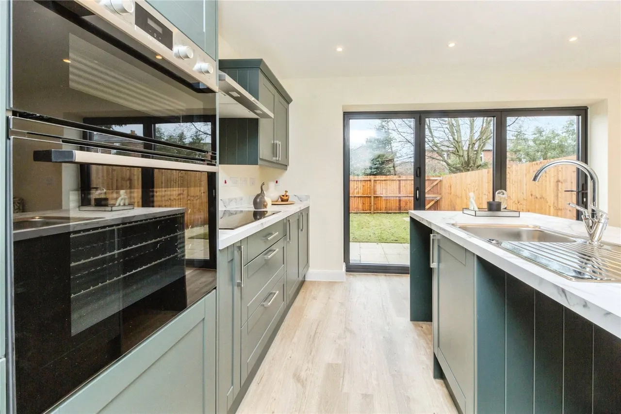 Nicholson Close, Macclesfield, Cheshire, SK10, photo 8