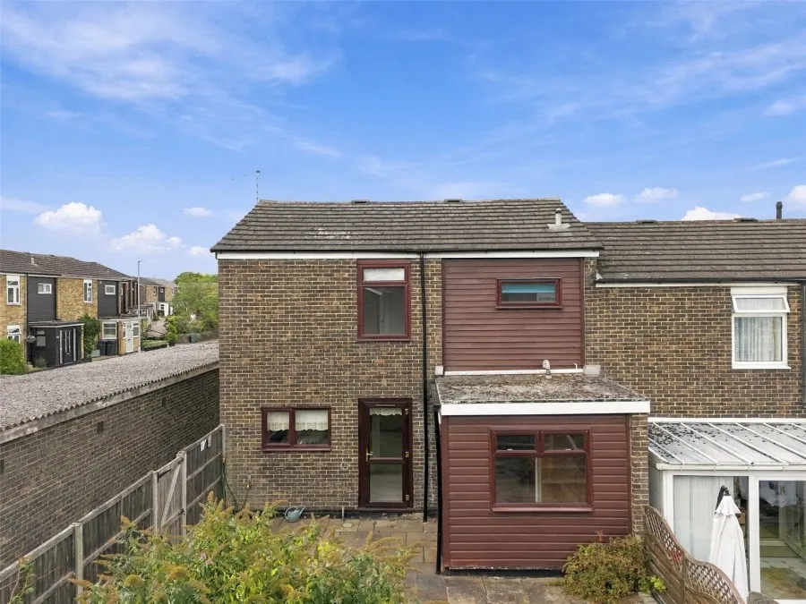 with 3 bedrooms in Harlow, CM19, photo 19