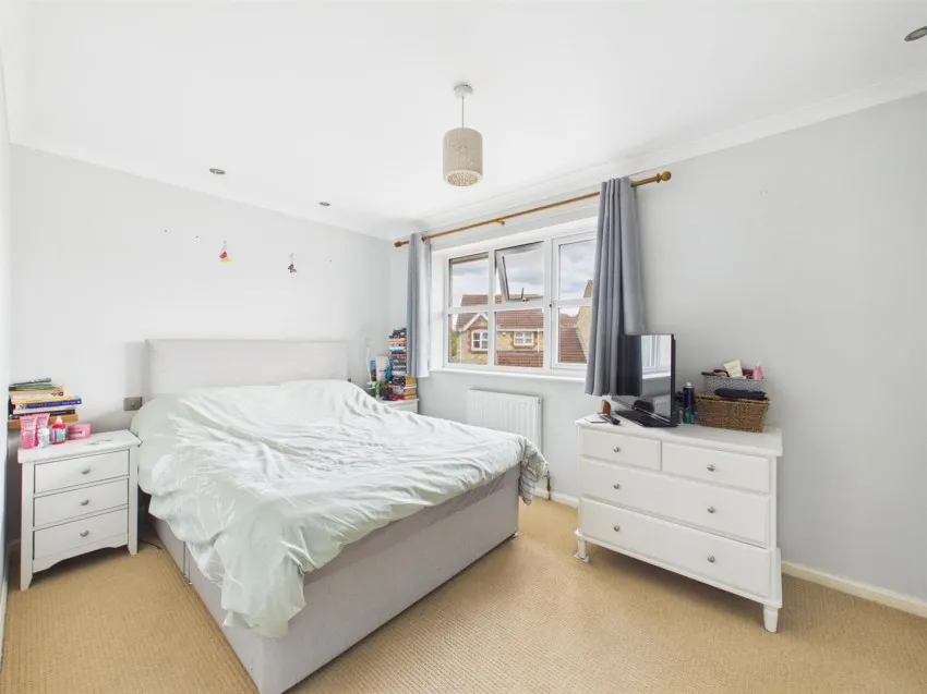 Grenville Close, Churchdown, photo 10