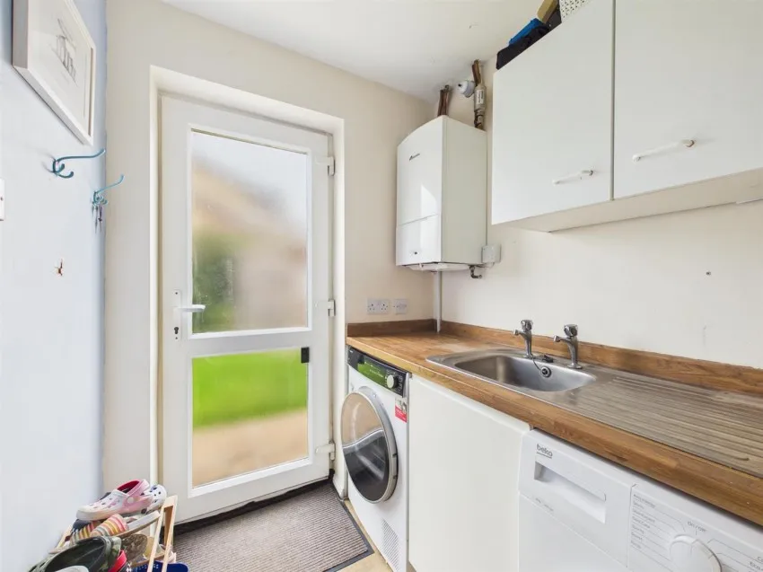 Grenville Close, Churchdown, photo 9