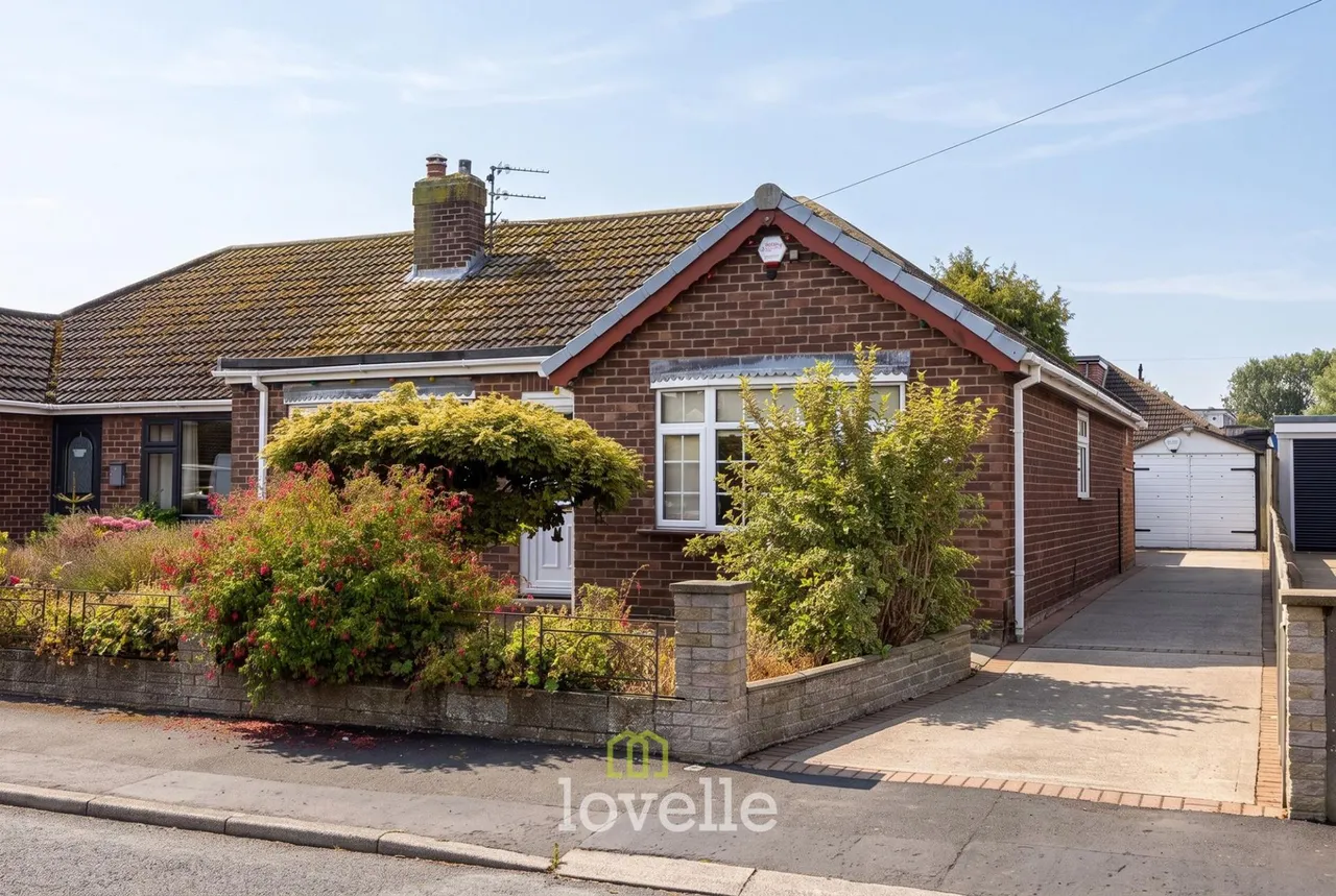 St. Johns Road, Humberston, DN36, photo 5