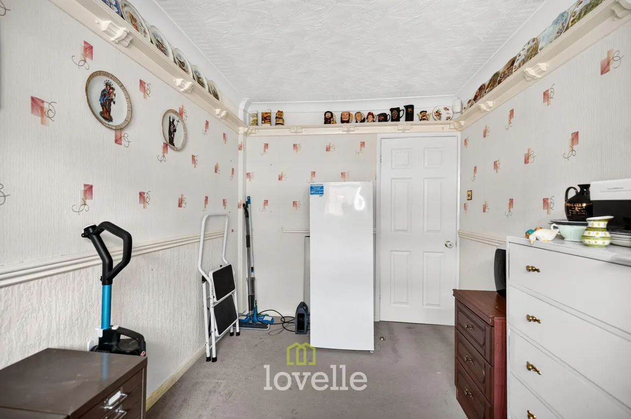 St. Johns Road, Humberston, DN36, photo 17
